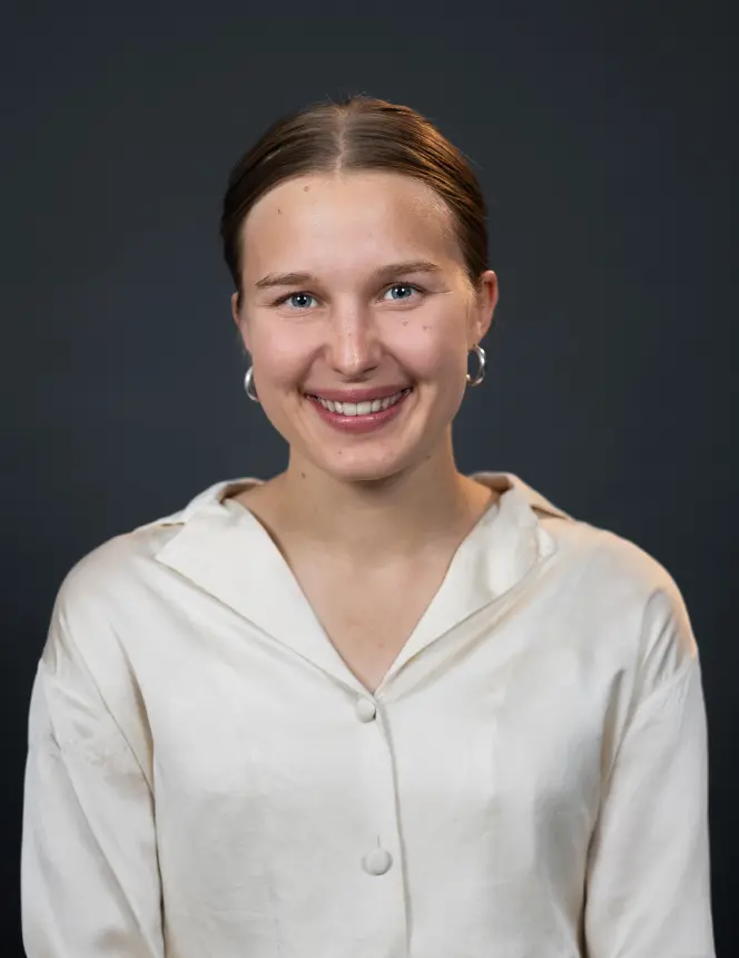 Joanna_headshot